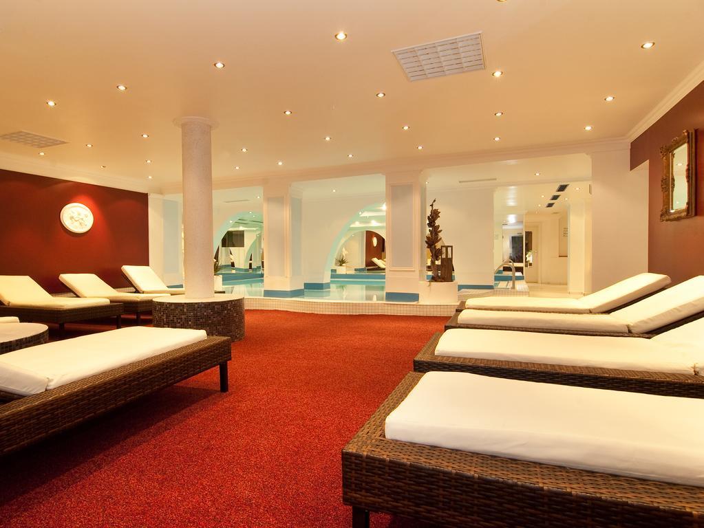 Hotel Kronberg - Garni 4*